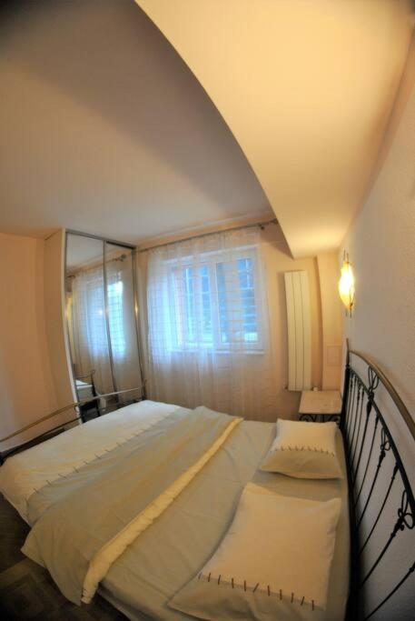 Modern & Central Apartment In North Of Букурещ Екстериор снимка